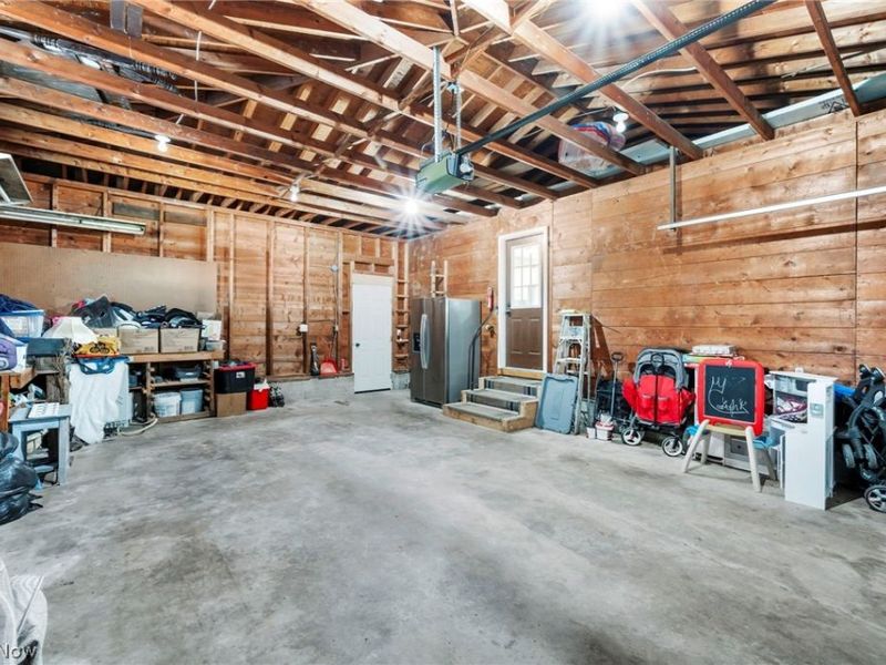 520 S Oak Street, West Lafayette, OH 43845 Photo 44