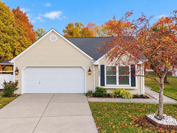 1053 Hampshire Place, Florence, KY 41042