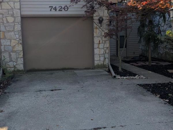 7420 Timberview Drive, Unit 8, West Chester, OH 45241