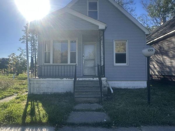 13151 Mackay Street, Detroit, MI 48212