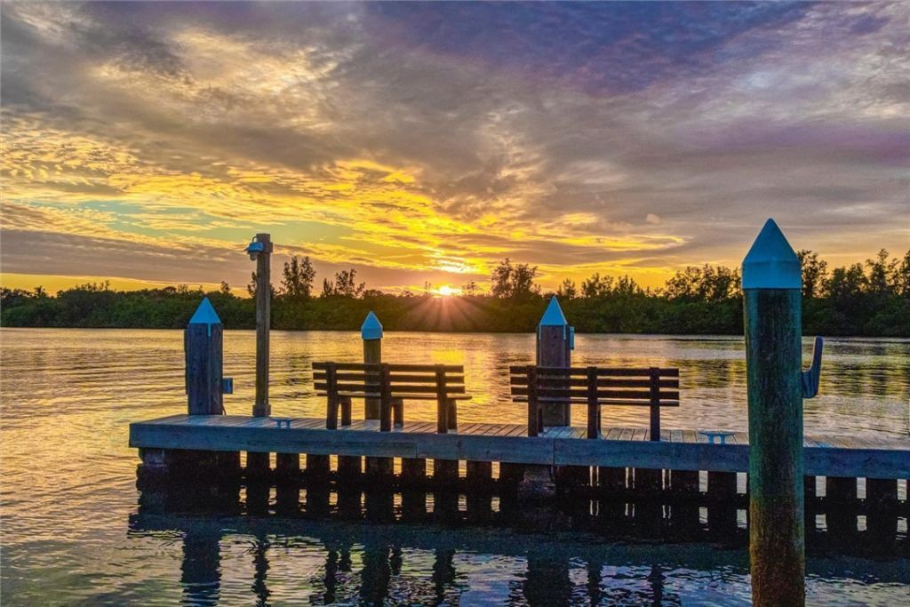 8814 Lakeside Circle, Vero Beach, FL 32963 Photo