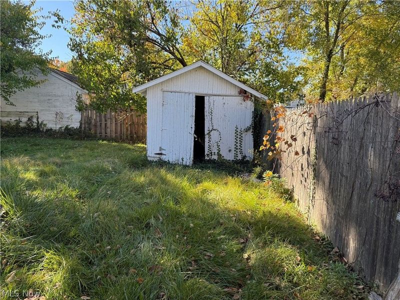 3454 Sheridan Road , Youngstown, OH 44502 Photo 5