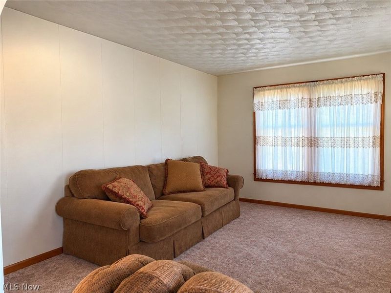 501 Market Street , Yorkville, OH 43971 Photo 12
