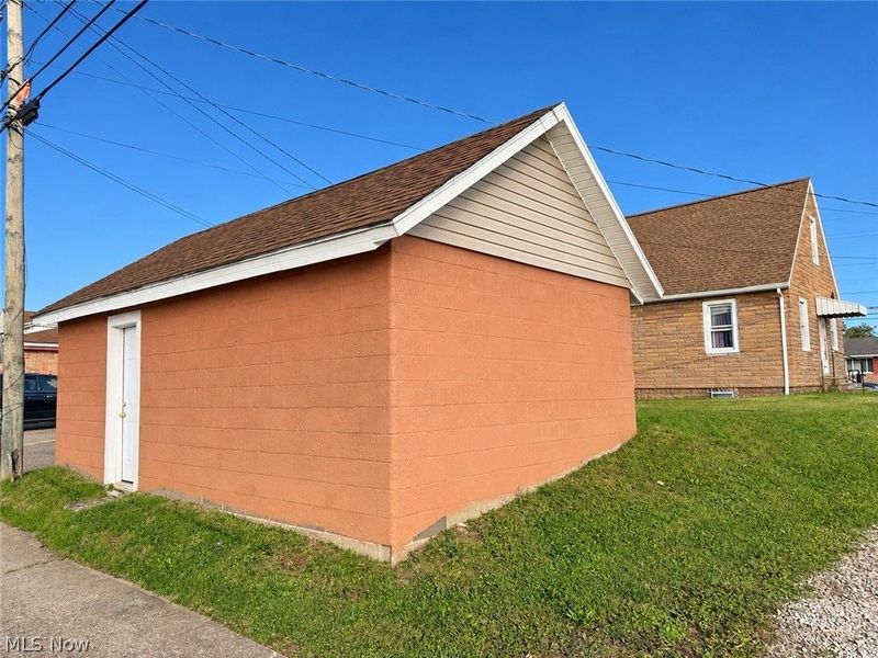 501 Market Street , Yorkville, OH 43971 Photo 8