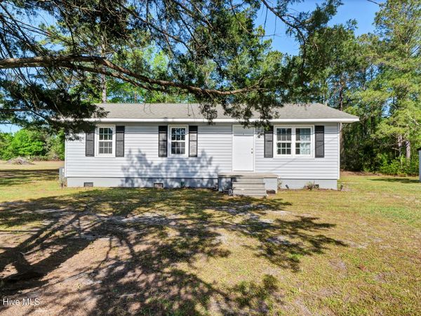 201 Shaw Highway , Rocky Point, NC 28457
