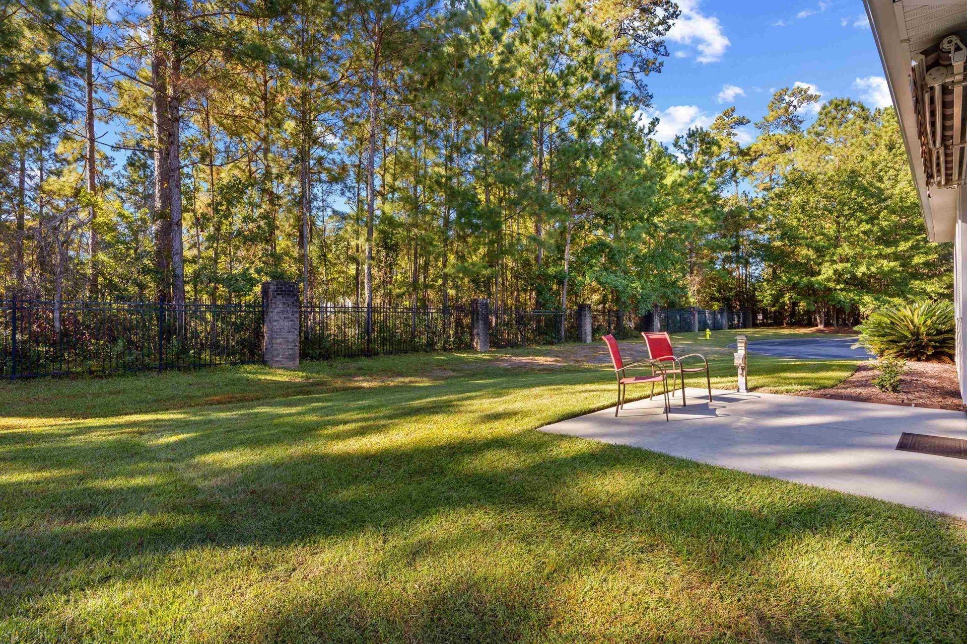 237 Castle Pines Ln.  Photo 28