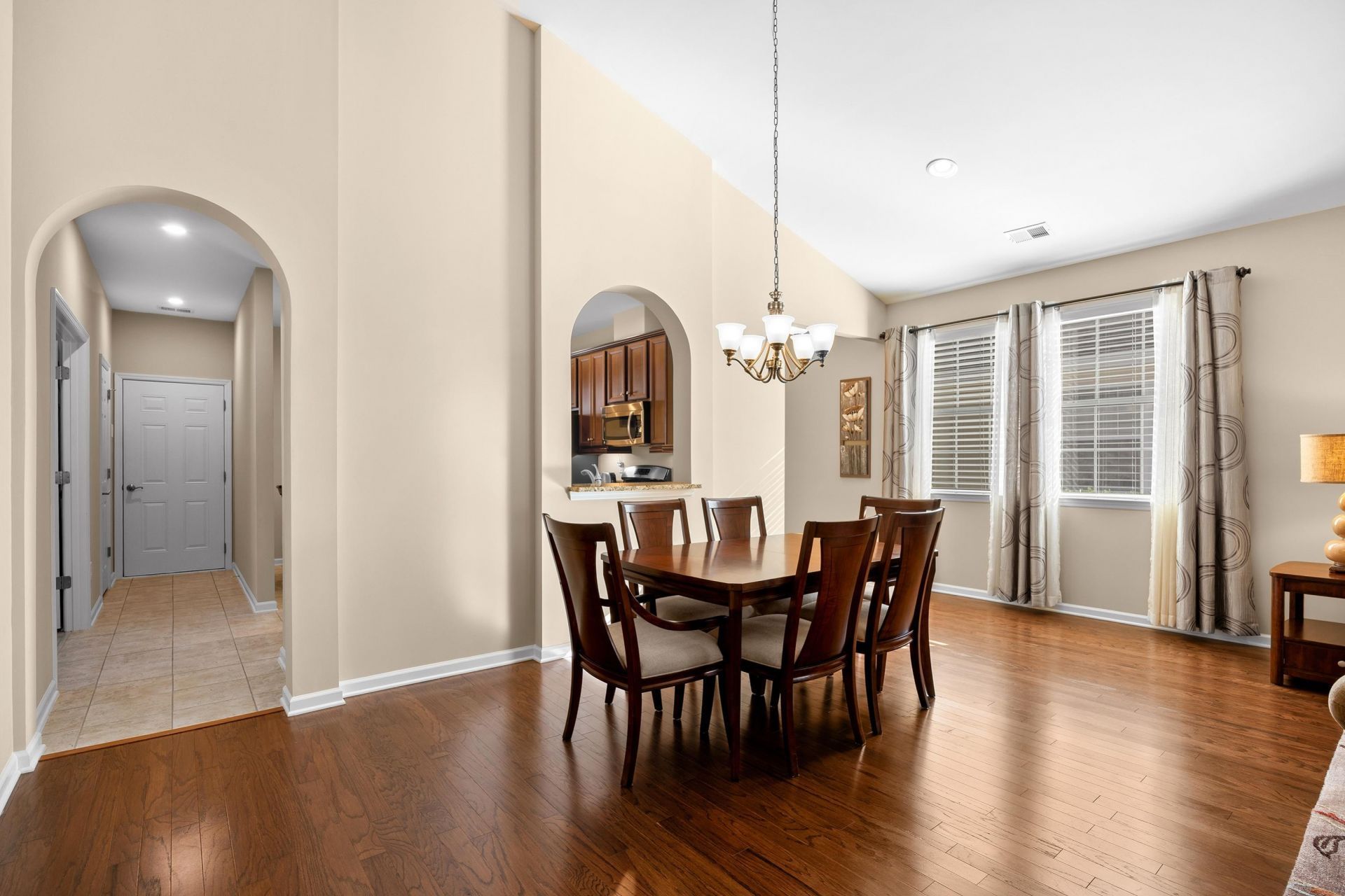 237 Castle Pines Ln.  Photo 8