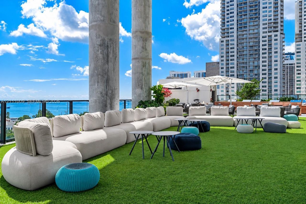 398 NE 5th St , Unit 4308, Miami, FL 33132 Photo