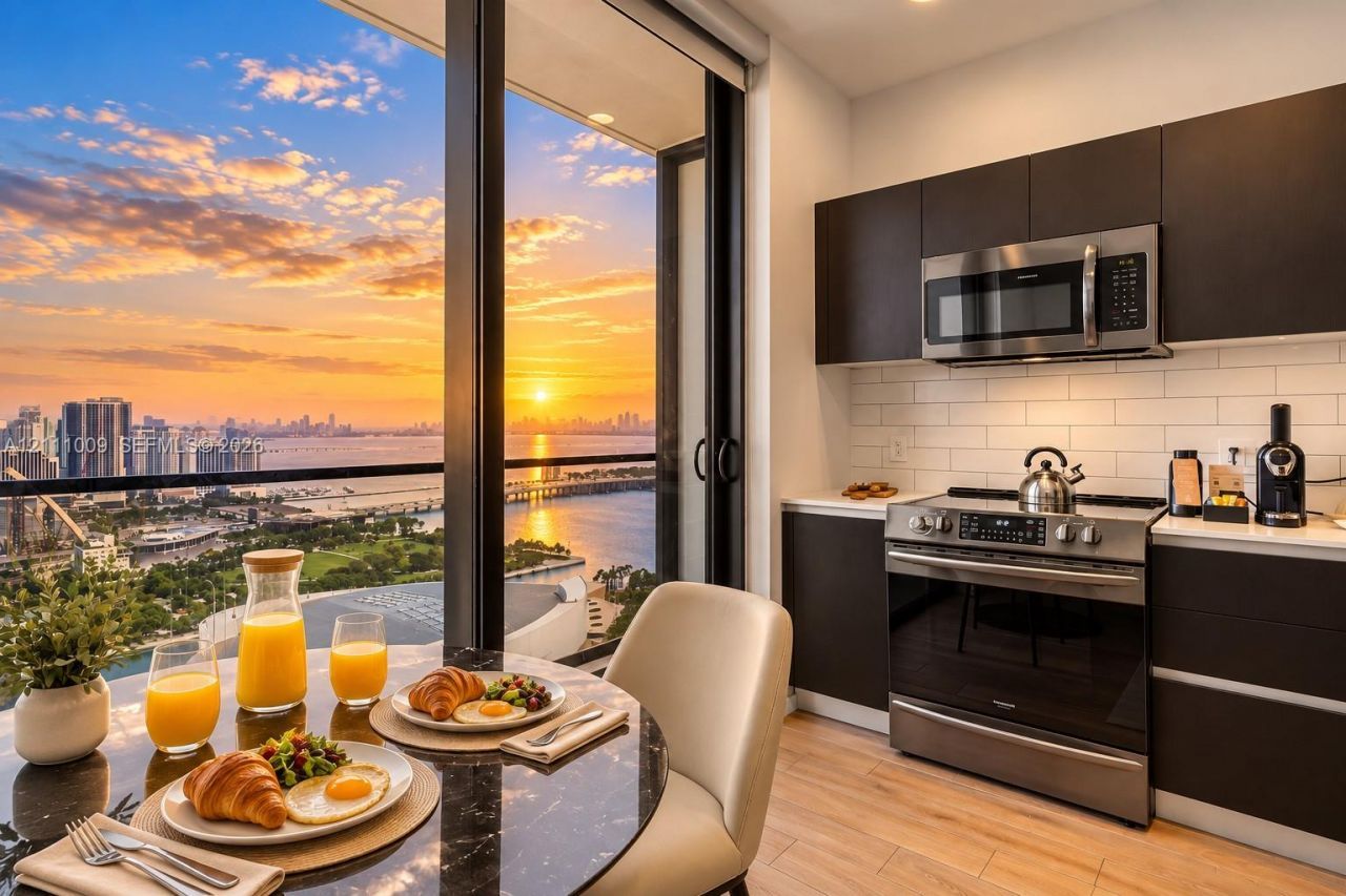 398 NE 5th St , Unit 4308, Miami, FL 33132 Photo