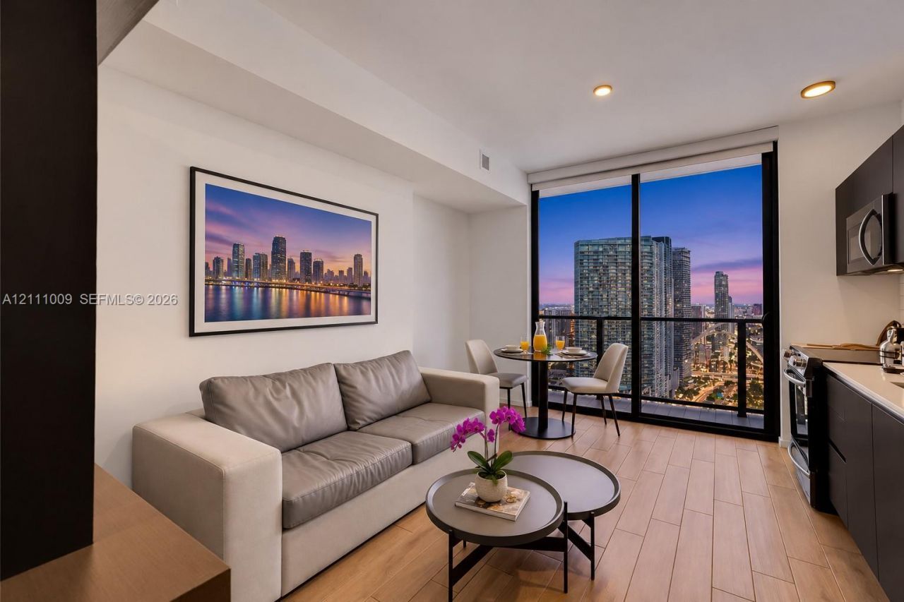 398 NE 5th St , Unit 4308, Miami, FL 33132 Photo