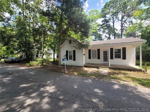 3915 Russell Street, Hope Mills, NC 28348