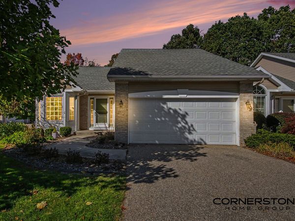 1773 Turnstone Lane NE, Grand Rapids, MI 49505