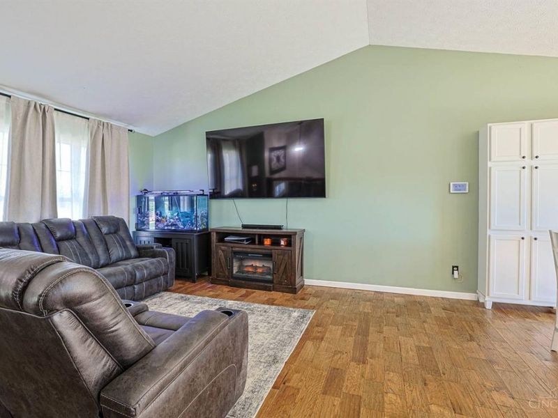 2337 Pleasant Meadows Drive, Batavia, OH 45103 Photo 7
