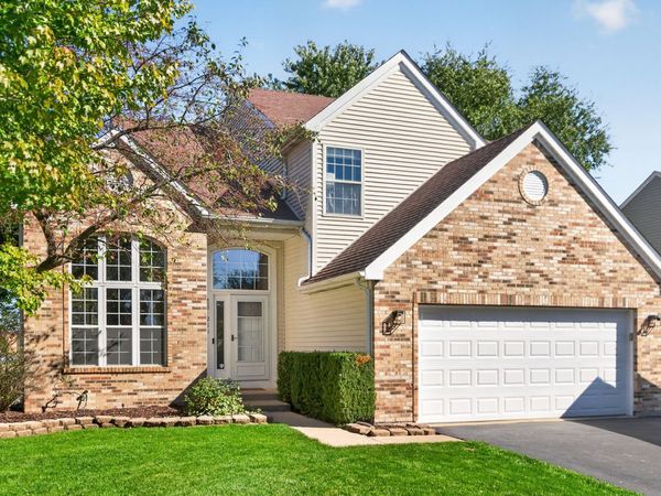 211 Butler Drive , Bartlett, IL 60103