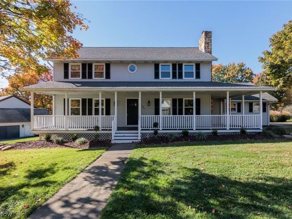 783 Thelma Drive, Wadsworth, OH 44281