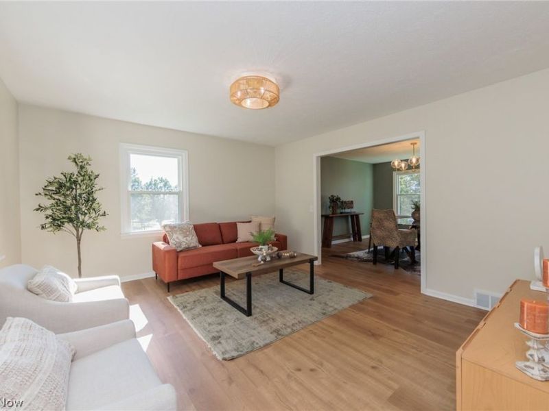 783 Thelma Drive, Wadsworth, OH 44281 Photo 5