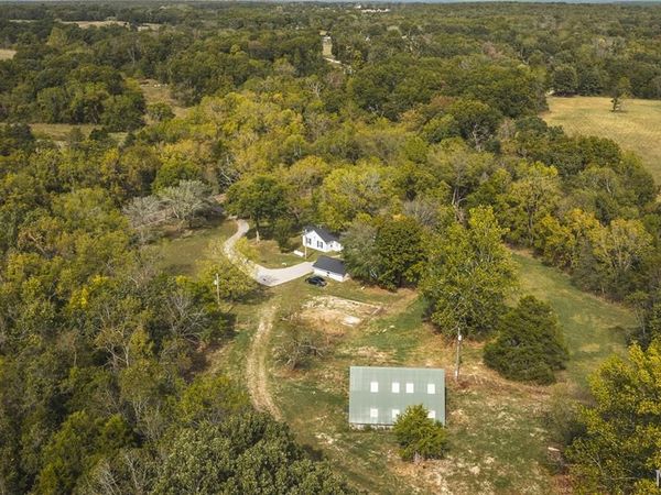18290 State Route J , Newburg, MO 65550