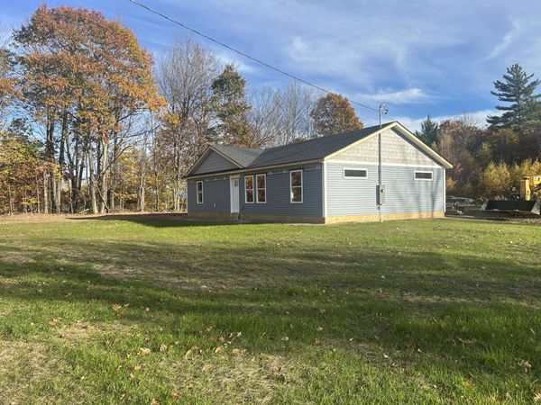 49 Wyatts Way , Livermore, ME 04253