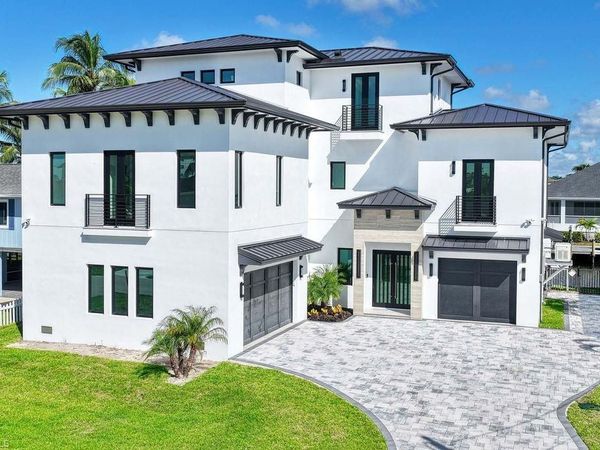 4842 Gary RD , BONITA SPRINGS, FL 34134