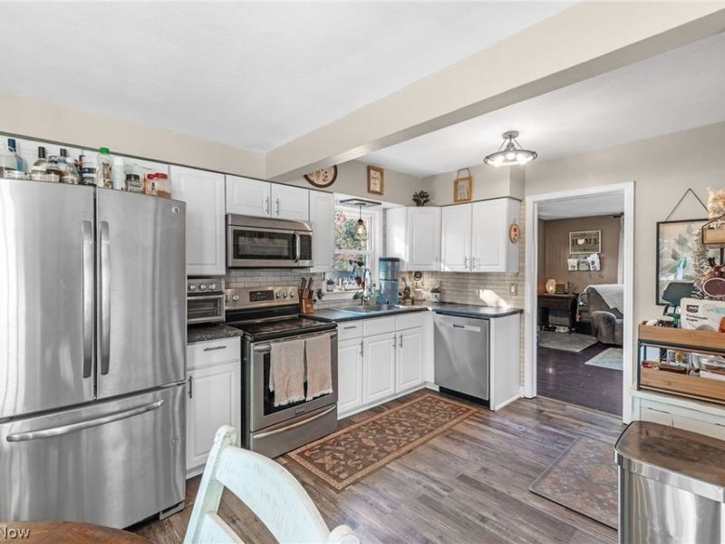 2319 26th Street , Cuyahoga Falls, OH 44223 Photo 8