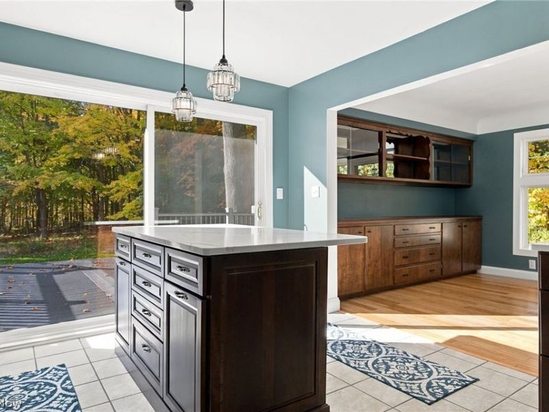 7925 Pear Tree Drive, Chesterland, OH 44026 Photo 11
