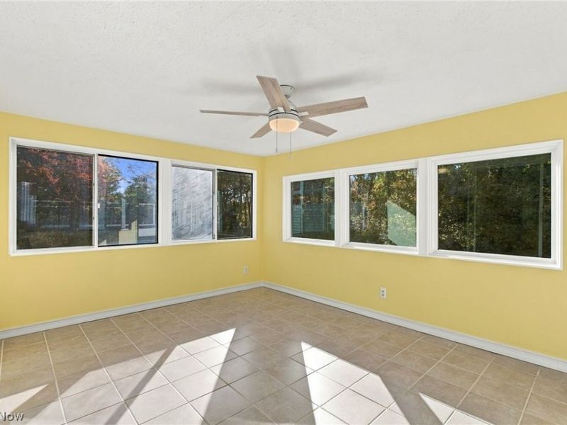 7925 Pear Tree Drive, Chesterland, OH 44026 Photo 23