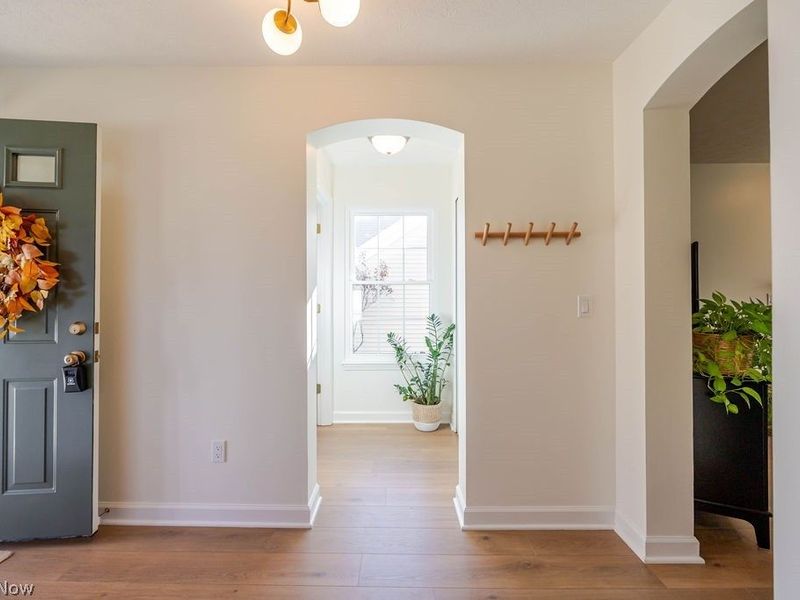5092 Ridge Meadow Drive, Stow, OH 44224 Photo 7