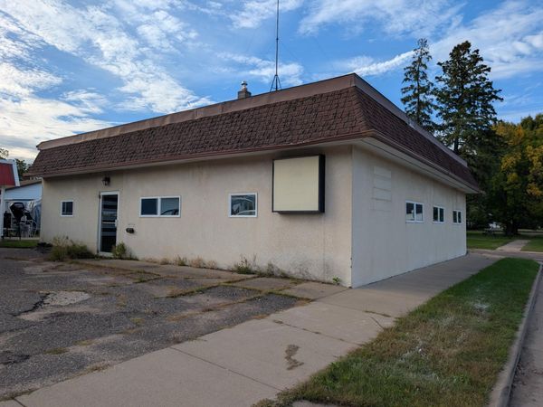 1001 Main St , Cameron, WI 54822