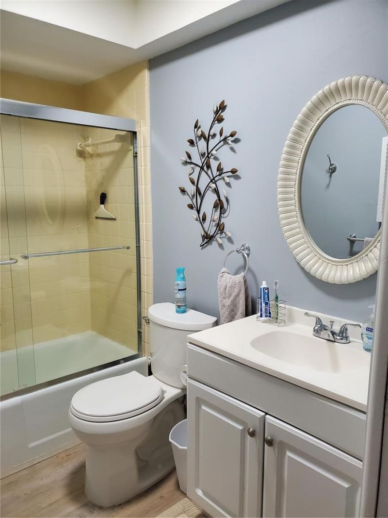 3904 Mourning Dove Drive , Unit 228, Bradenton, FL 34210 Photo