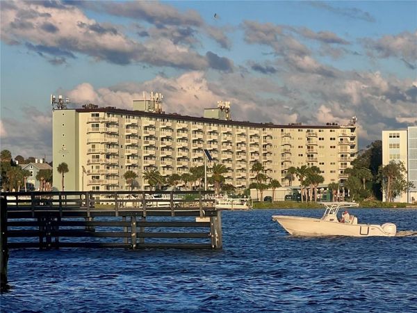 100 SILVER BEACH AVENUE , Unit 720, DAYTONA BEACH, FL 32118