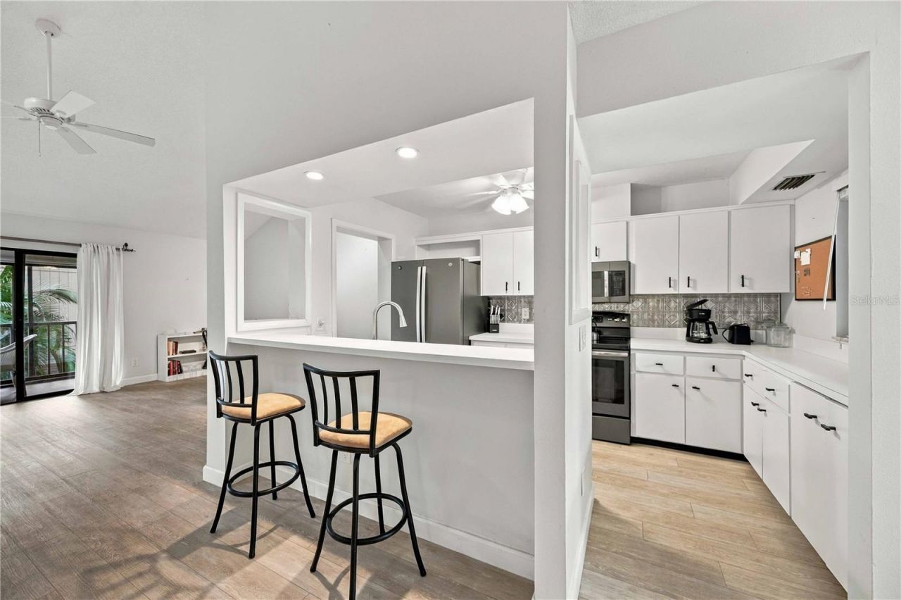 1711 Pelican Cove Road , Unit 443, Sarasota, FL 34231 Photo