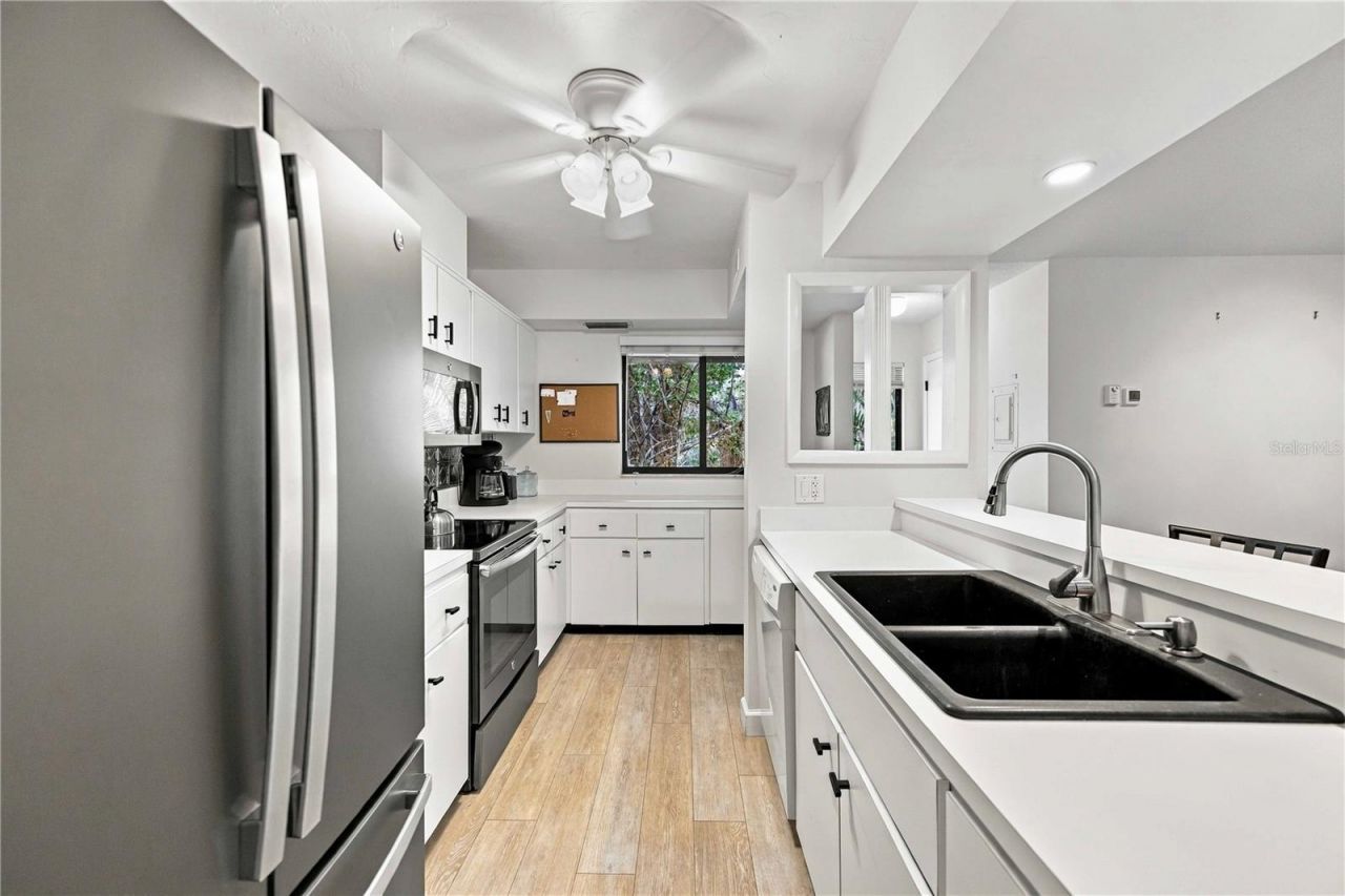 1711 Pelican Cove Road , Unit 443, Sarasota, FL 34231 Photo