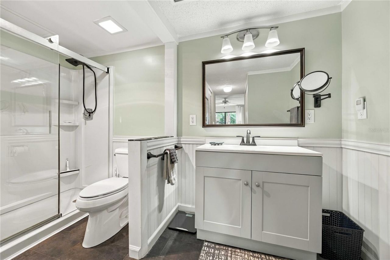 1711 Pelican Cove Road , Unit 443, Sarasota, FL 34231 Photo