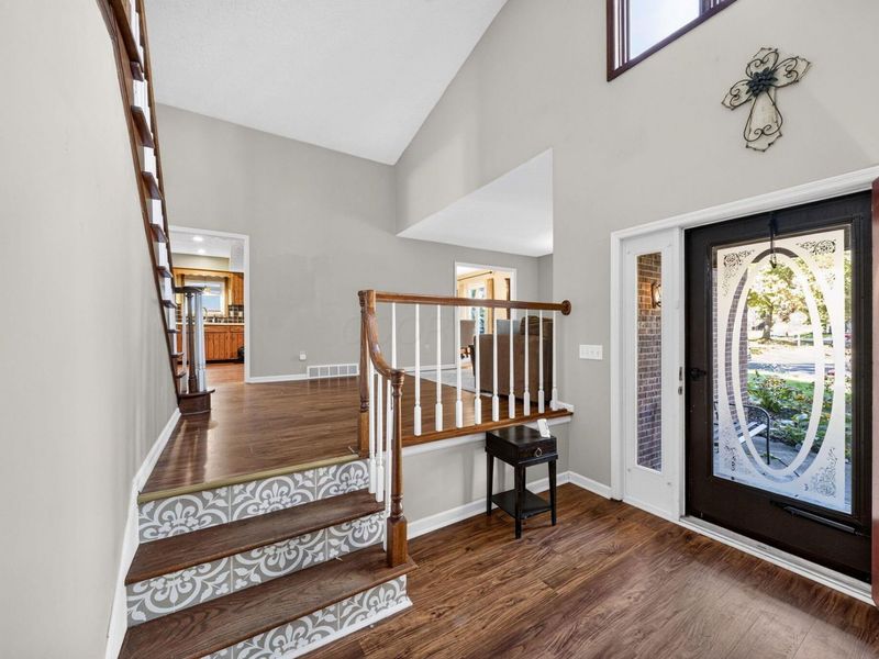 492 Liberty Lane, Westerville, OH 43081 Photo 4
