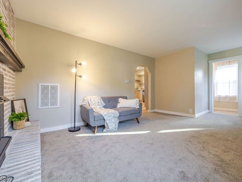2239 Lake Road, Akron, OH 44312 Photo 13