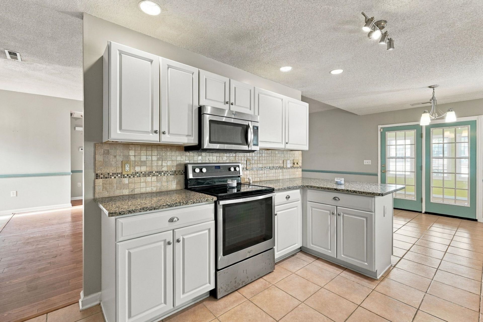 4155 Horseshoe Dr. N  Photo 13