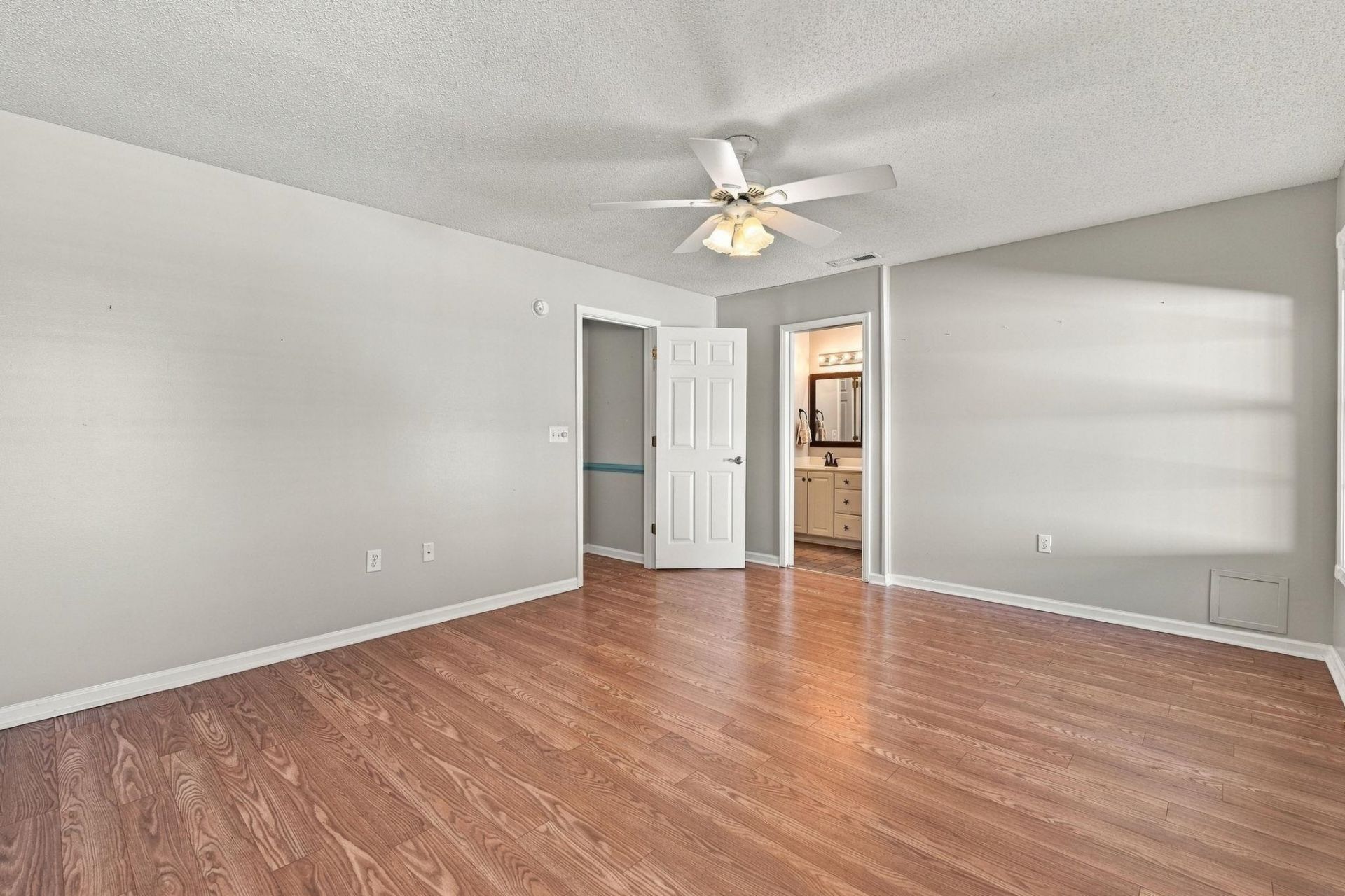 4155 Horseshoe Dr. N  Photo 23