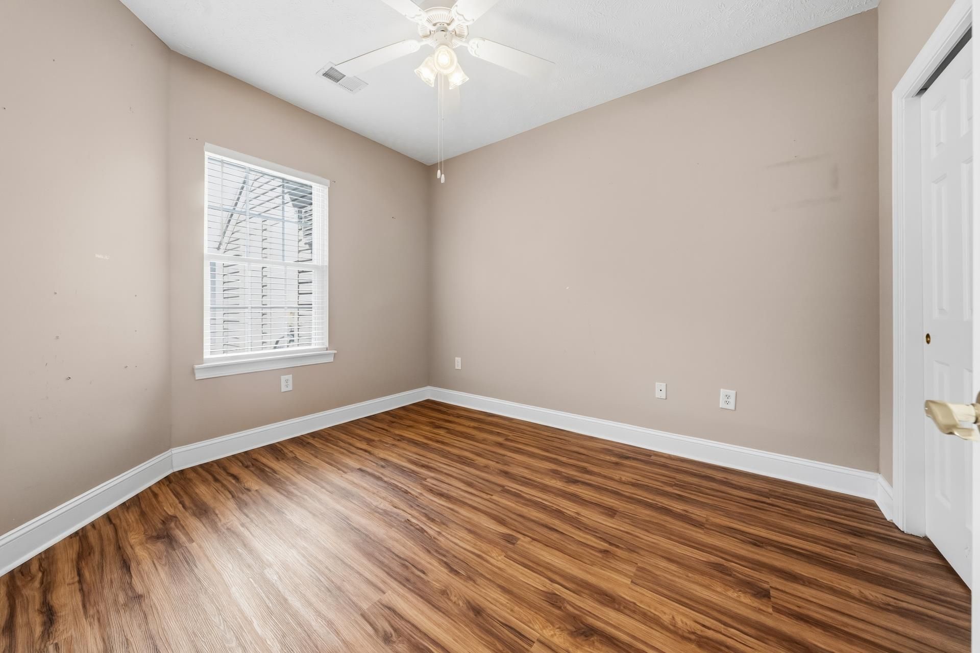 752 Algonquin Dr. Photo 16