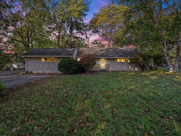 763 N Kalamazoo Avenue, Marshall, MI 49068