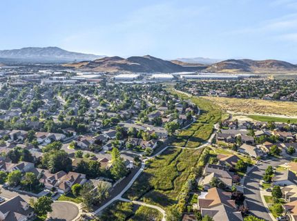 9785 Frankwood Drive, Reno, NV 89521 Photo