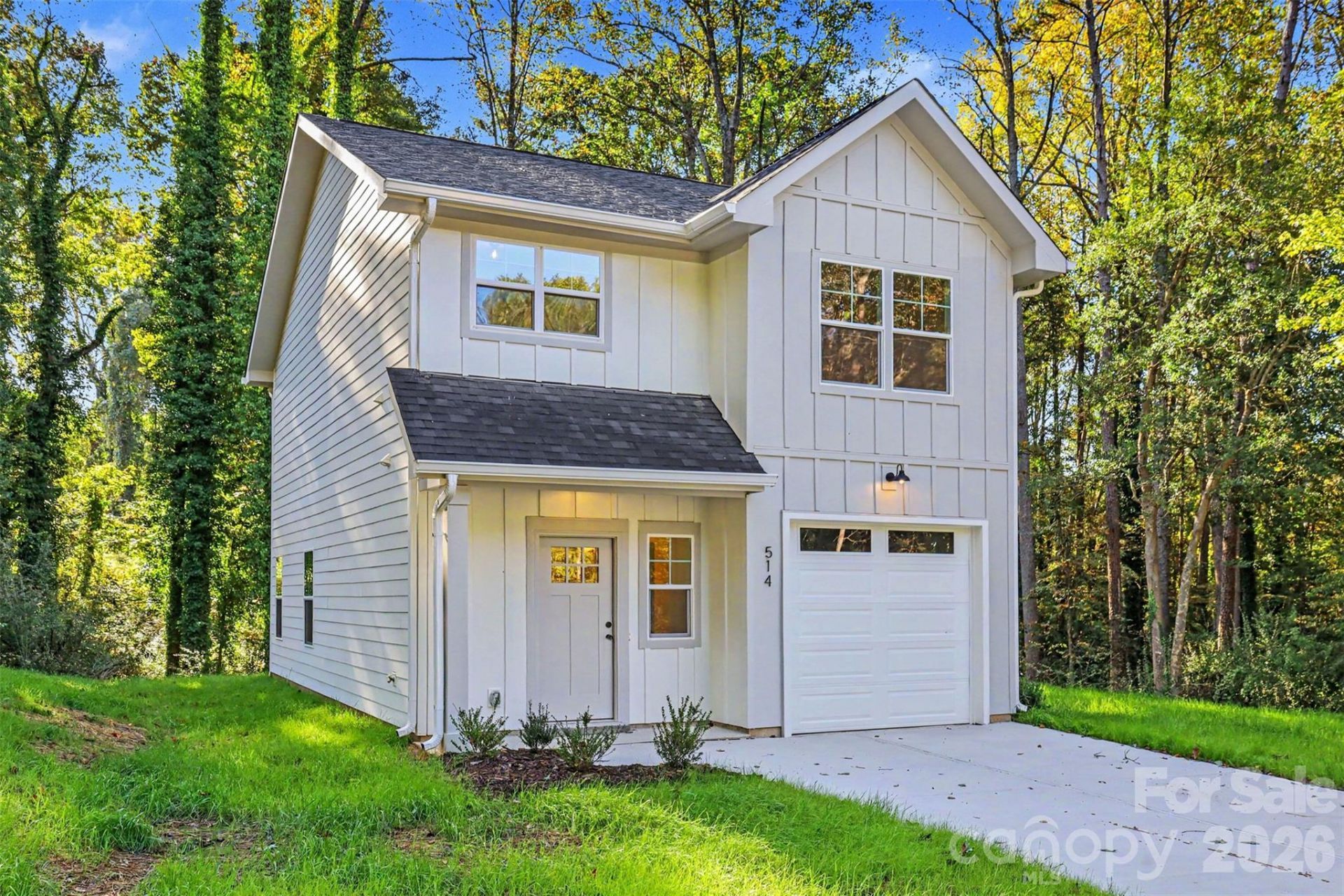514 Brookgreen Drive , Dallas, NC 28034 Main Photo