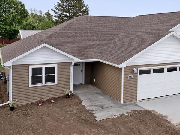 504 Roosevelt Street, Baraboo, WI 53913