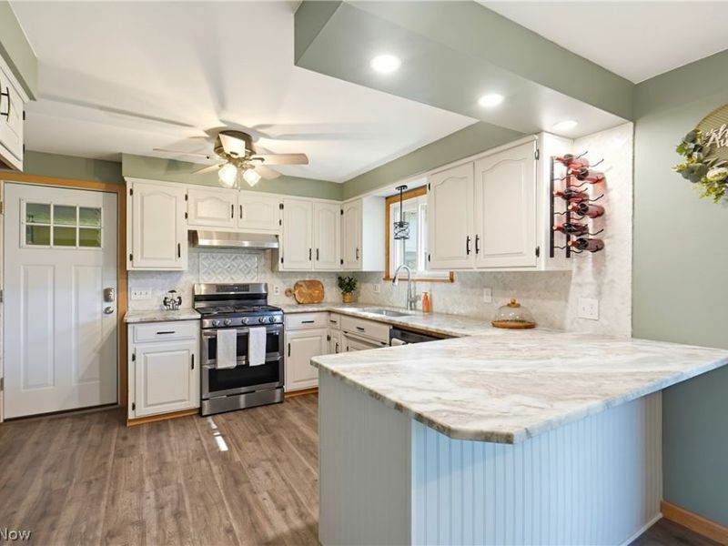 1526 Edmar Street, Louisville, OH 44641 Photo 12