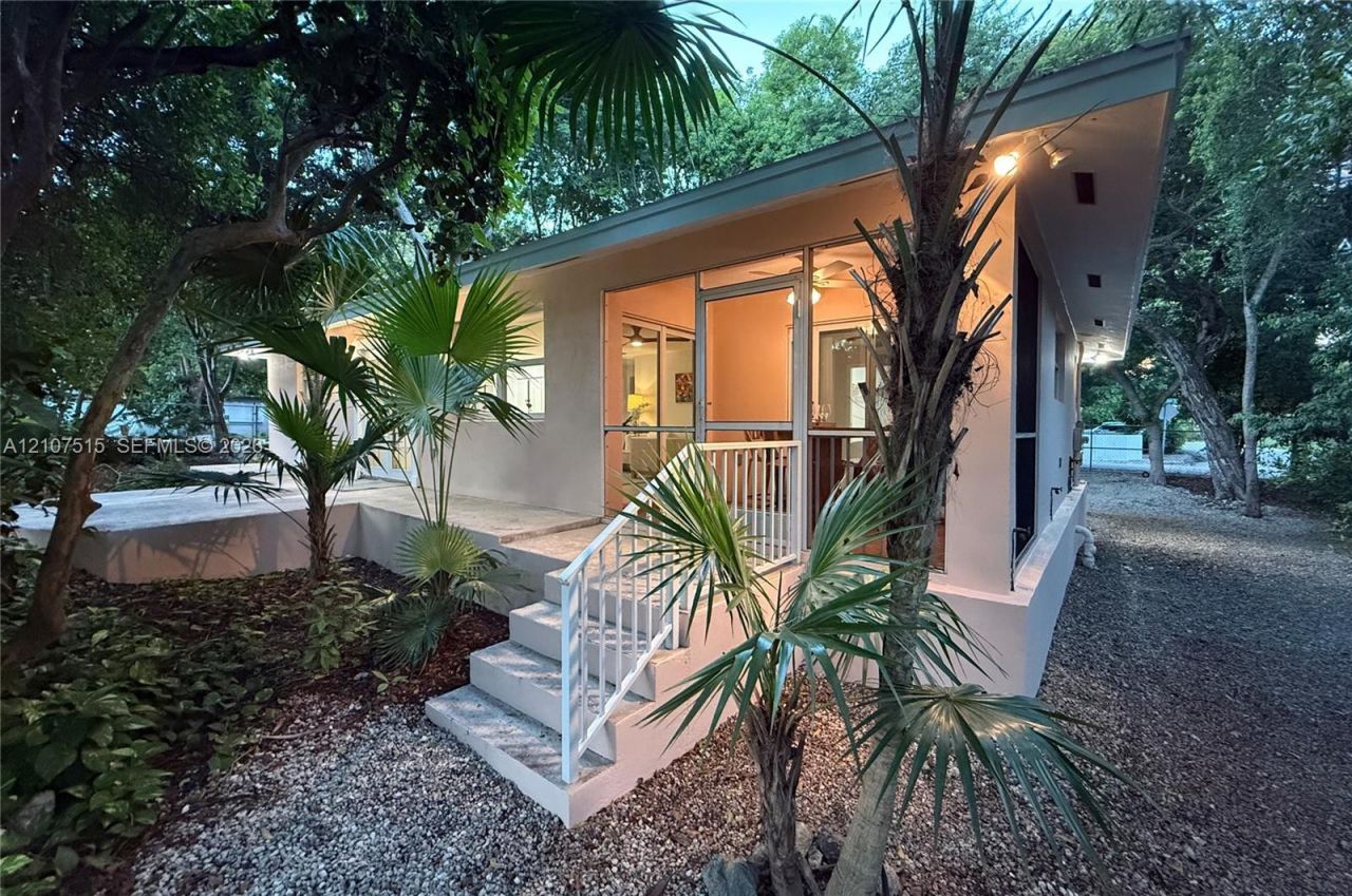 111 Ocean Bay Dr , Key Largo, FL 33037 Photo