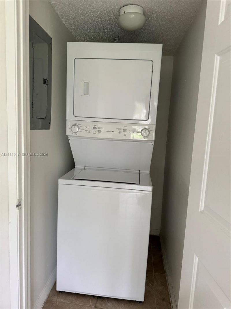 2600 S University Dr , Unit 104, Davie, FL 33328 Photo