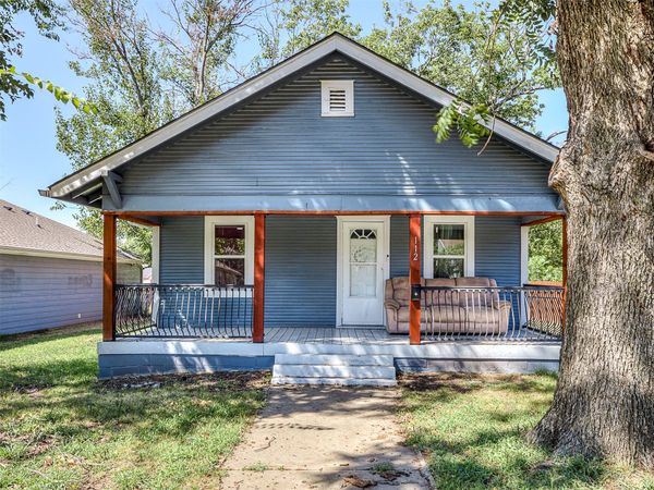 112 N Columbia Place , Tulsa, OK 74110