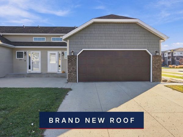 3372 27th Street S, Moorhead, MN 56560