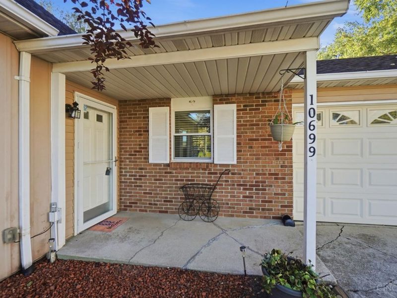 10699 West Road, Harrison, OH 45030 Photo 4