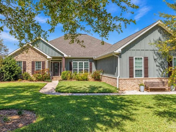 8685 Salt Grass Dr, Pensacola, FL 32526