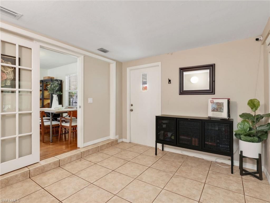 1404 Santa Barbara Ave , Fort Myers, FL 33901 Photo